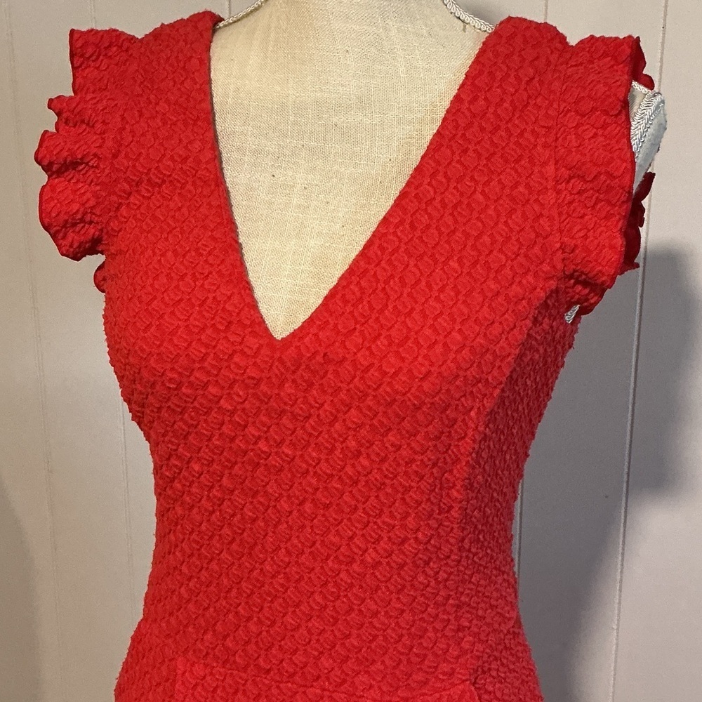 Tabitha Red V-Neck Textured Ruffle Midi Dress - Picture 2 of 5